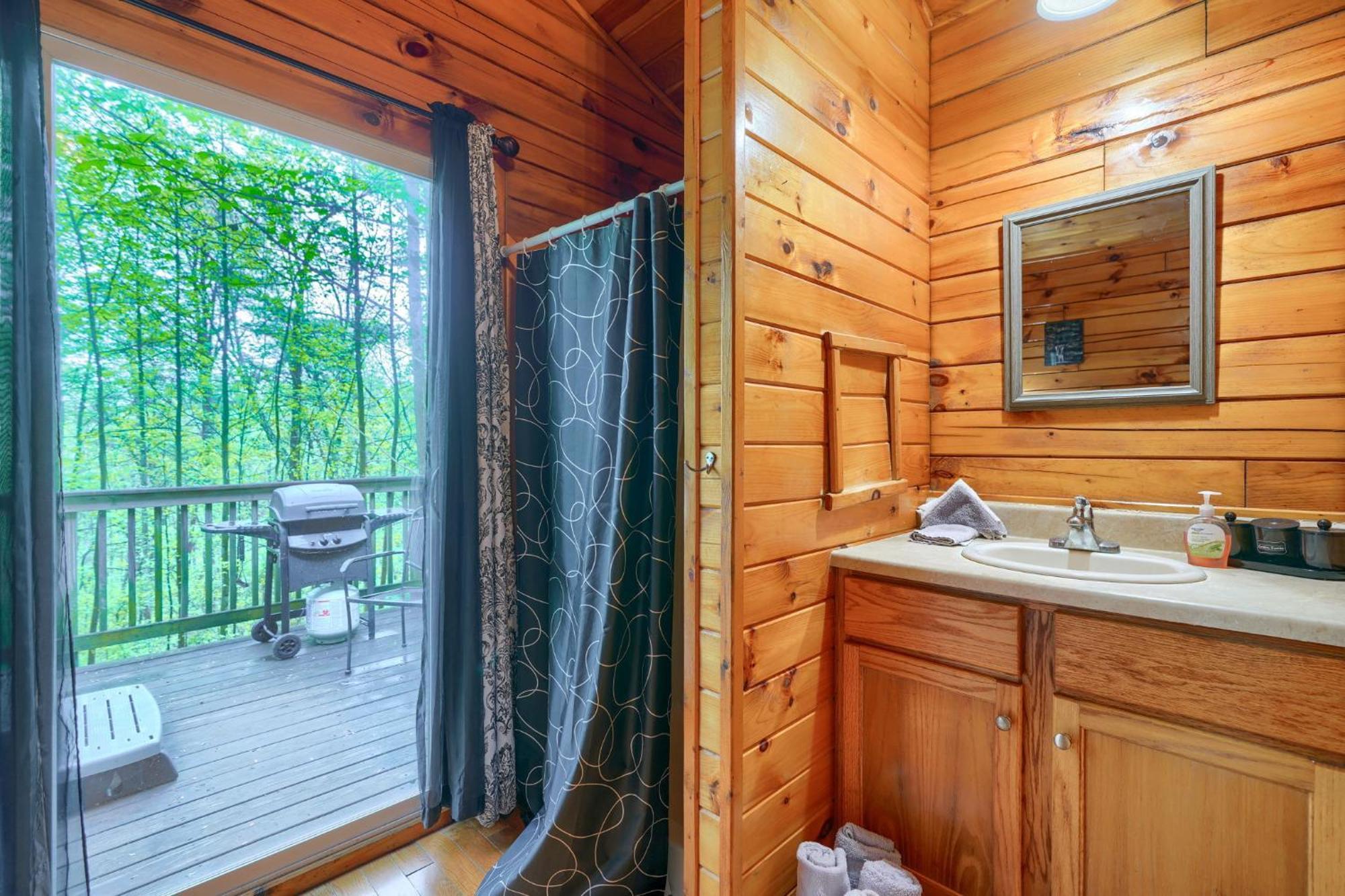 Blue Rose Cabins - Wildwoods Cabin Logan Ngoại thất bức ảnh