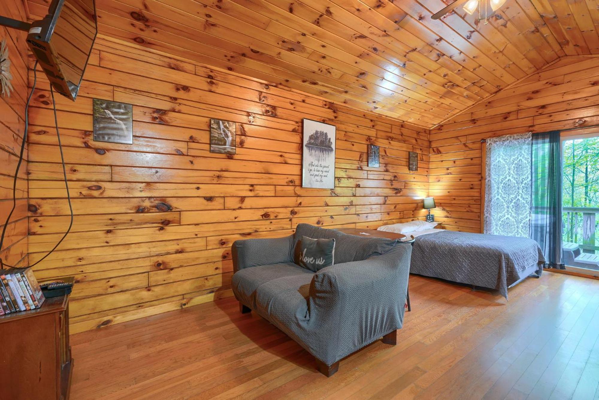 Blue Rose Cabins - Wildwoods Cabin Logan Ngoại thất bức ảnh
